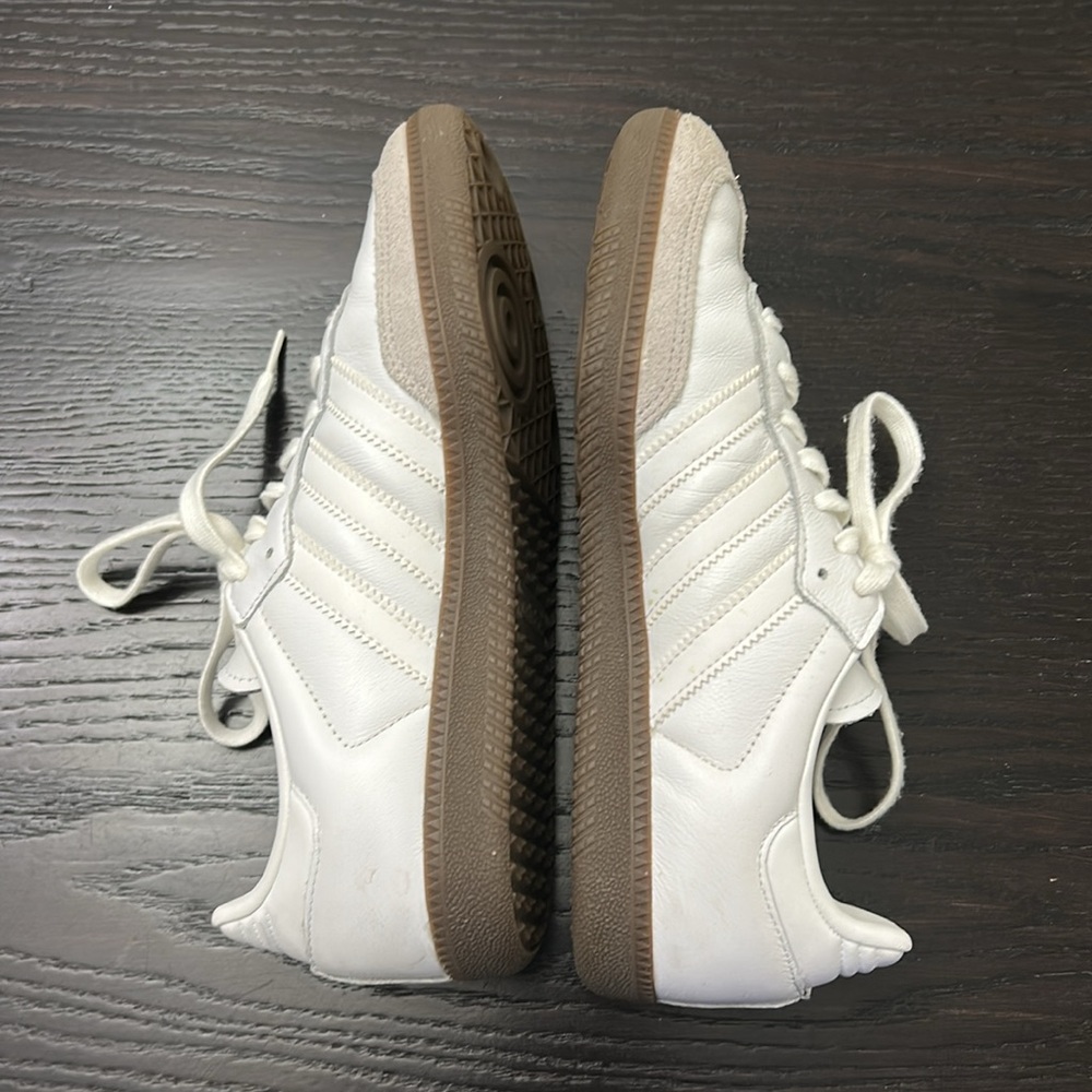 Adidas women’s White samba Sneakers - Picture 3 of 5